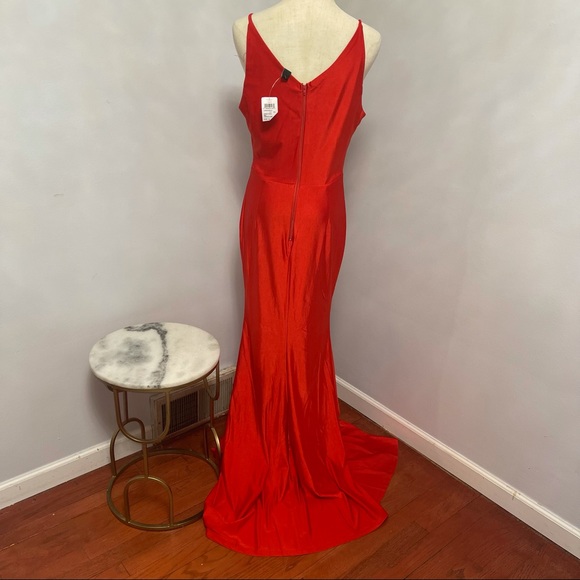 # Windsor Bright Red V Neck / V Back Stretchable Long Dress - Picture 15 of 15